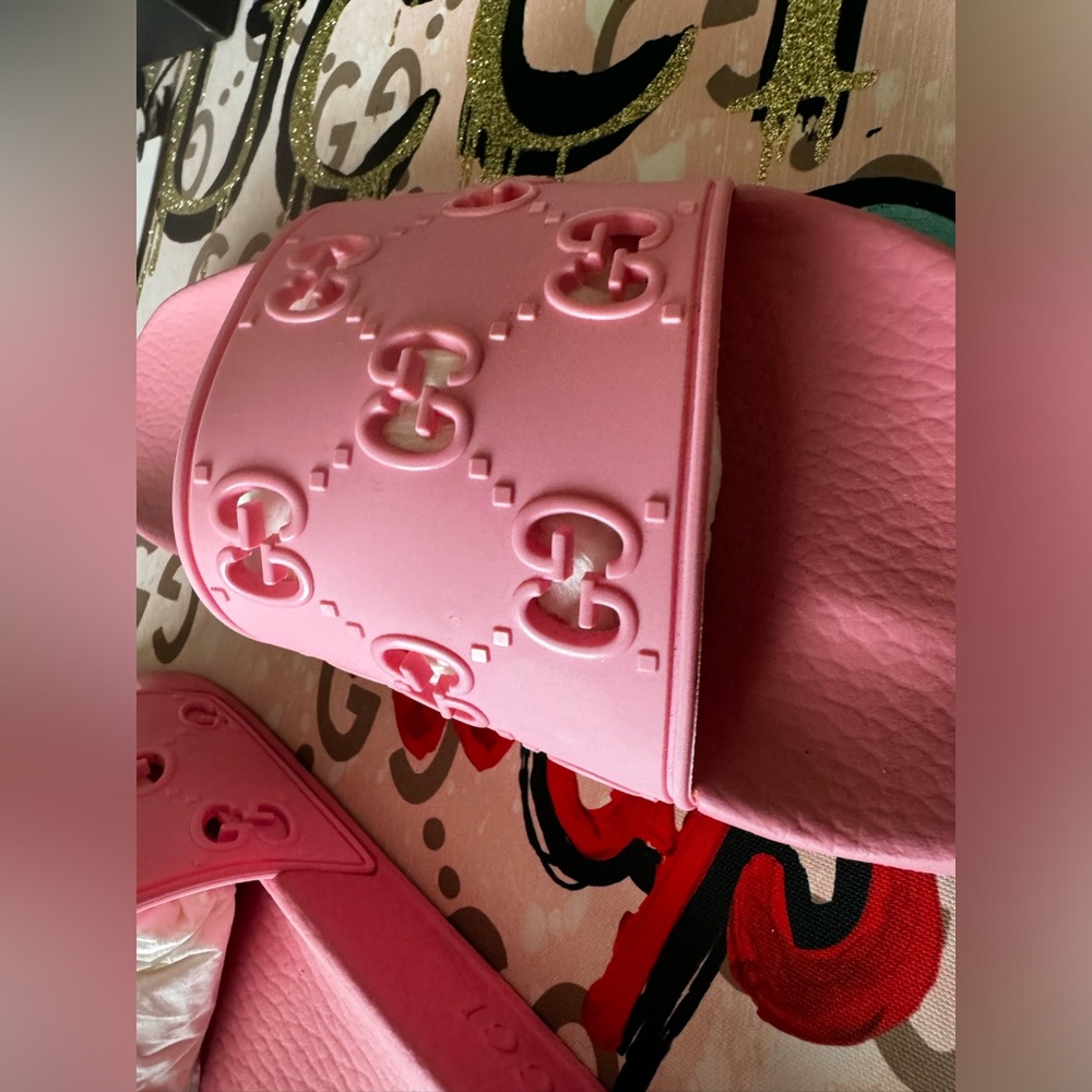Gucci Slides - Picture 9 of 11